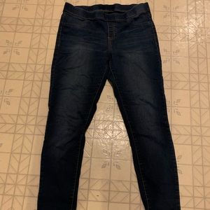 Women’s Skinny Jeans. Large 11-13.